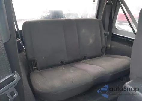 2006 Jeep Wrangler X from USA, damaged, VIN 1J4FA39S86P759017